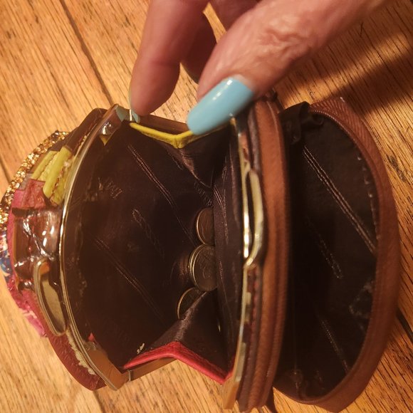 WALLET: but NOT JUST A WALLET! - Picture 4 of 5